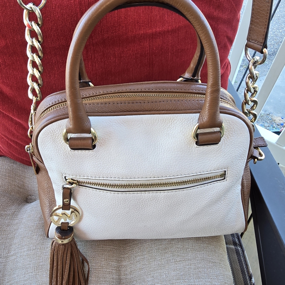 Michael Kors Knox Tassel Cream, Brown, & Gold Hardware & Crossbody Strap 11x9x5 - Picture 7 of 13